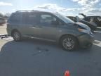 2014 Toyota Sienna XLE