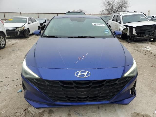 2021 Hyundai Elantra SE