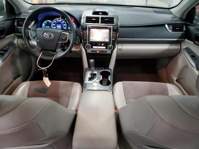 2014 Toyota Camry Hybrid