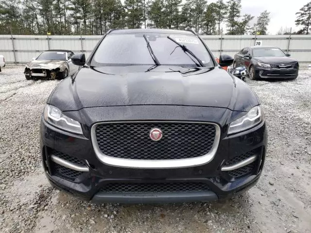 2017 Jaguar F-PACE R-Sport