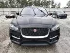 2017 Jaguar F-PACE R-Sport