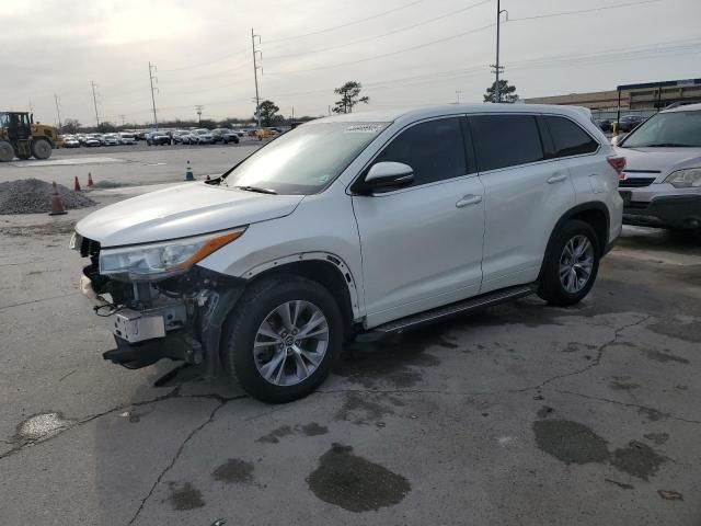 2016 Toyota Highlander LE