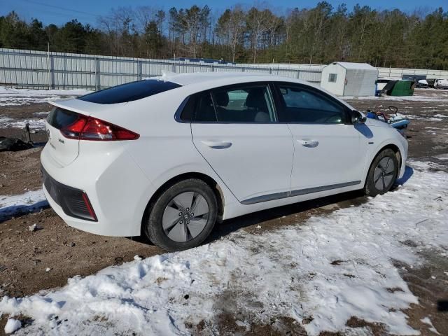 2020 Hyundai Ioniq SE