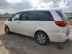 2005 Toyota Sienna XLE