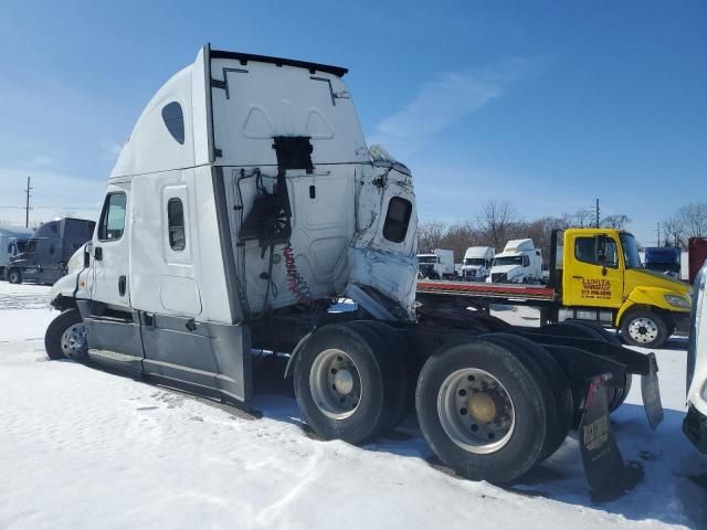 2018 Freightliner Cascadia 125