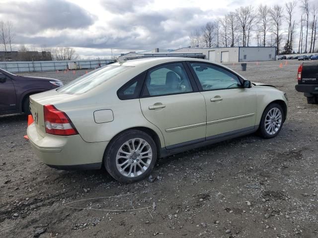 2004 Volvo S40 T5