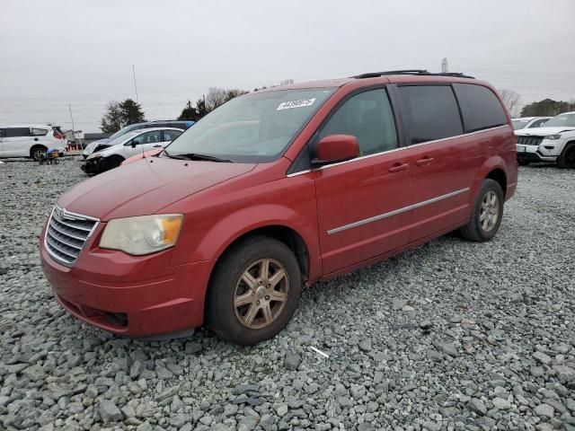 2010 Chrysler Town & Country Touring