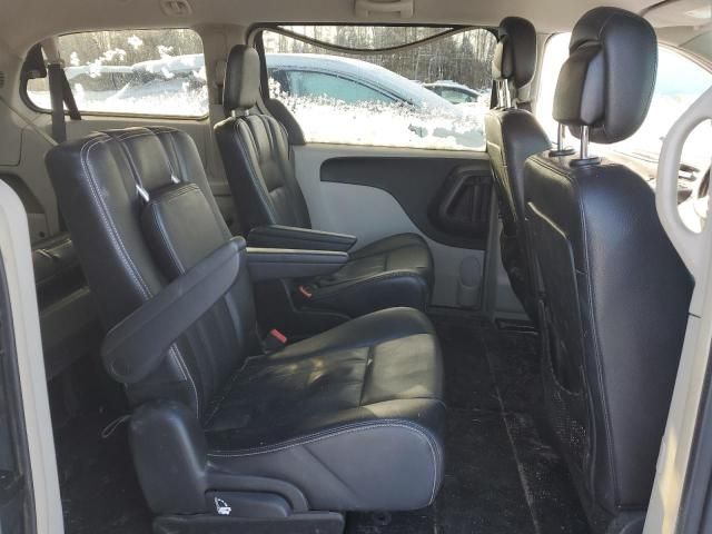 2015 Dodge Grand Caravan Crew