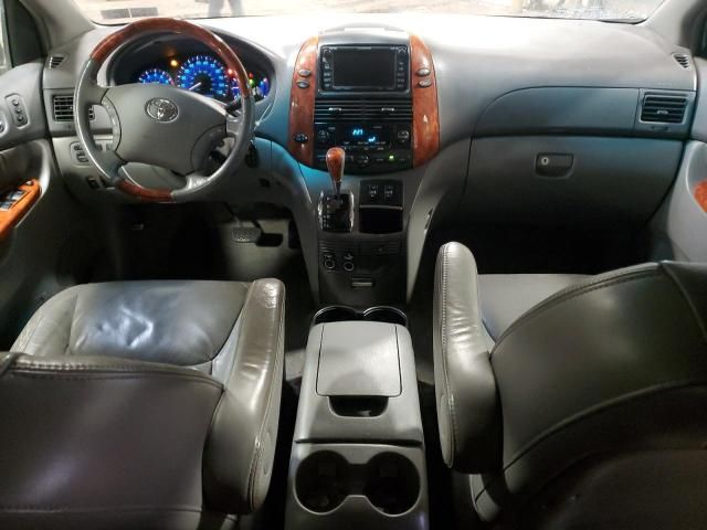 2006 Toyota Sienna XLE