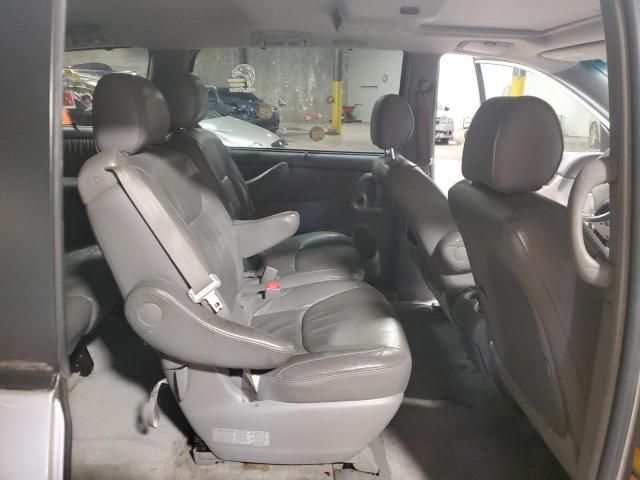 2006 Toyota Sienna XLE