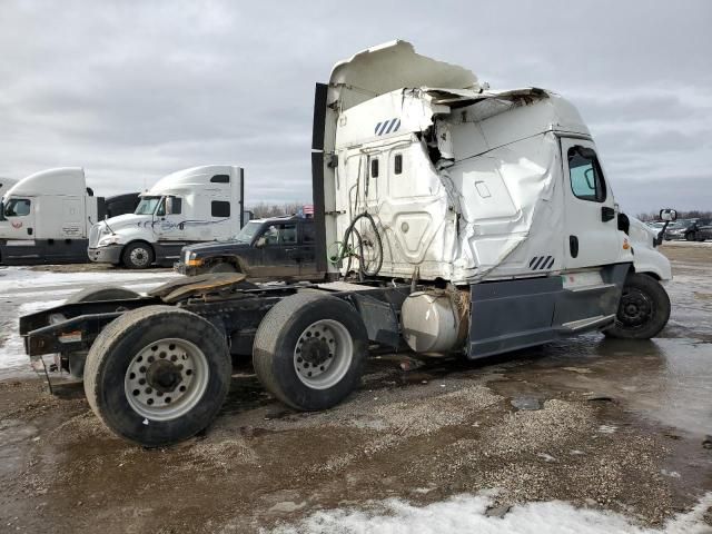 2014 Freightliner Cascadia 125