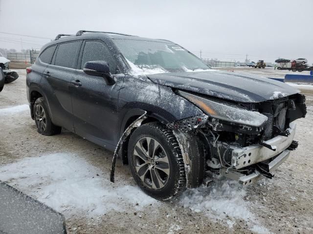 2021 Toyota Highlander XLE