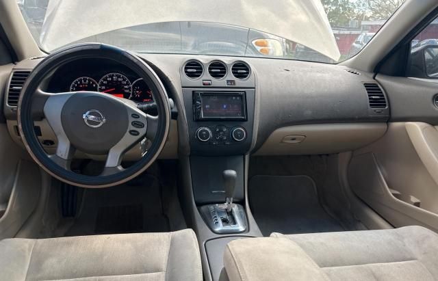 2012 Nissan Altima Base