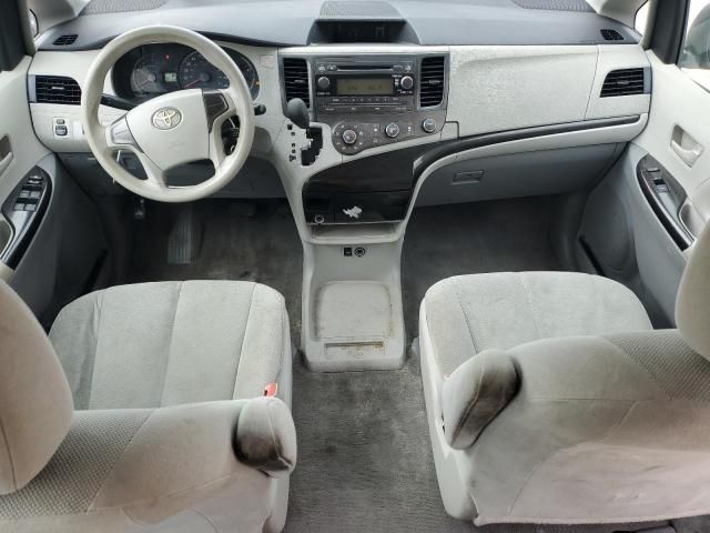 2011 Toyota Sienna