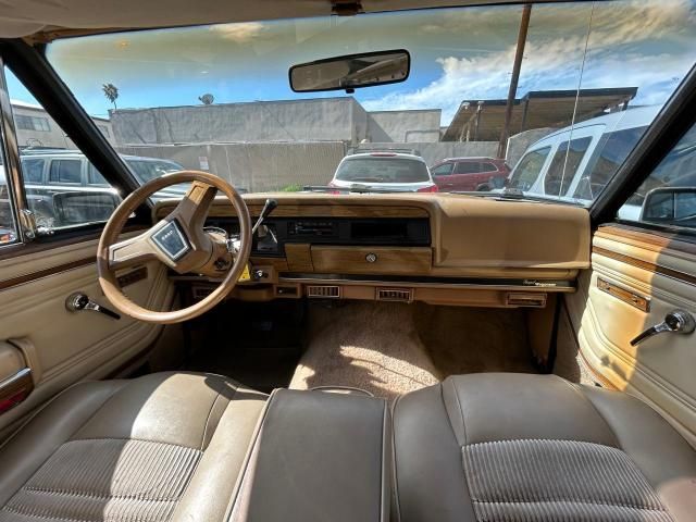 1987 Jeep Grand Wagoneer