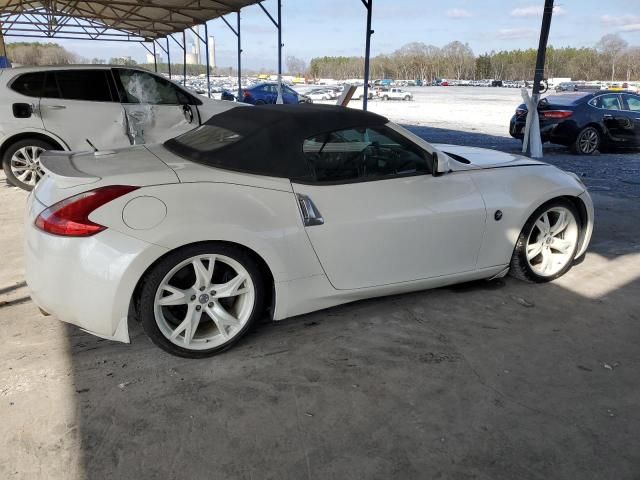 2011 Nissan 370Z Base