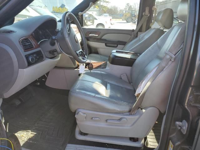 2010 Chevrolet Suburban C1500 LT