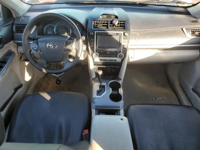 2014 Toyota Camry Hybrid