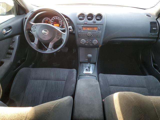 2010 Nissan Altima Base