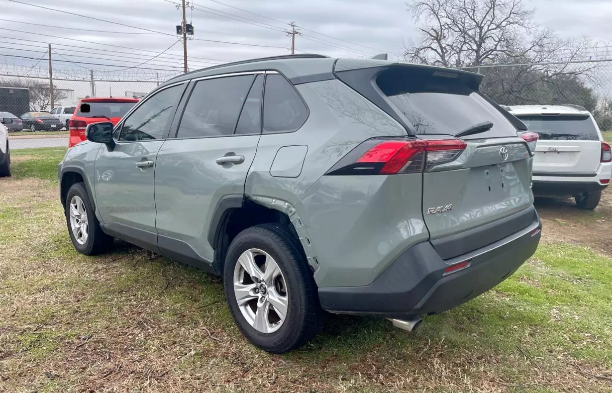 2019 Toyota Rav4 XLE