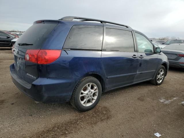 2006 Toyota Sienna XLE