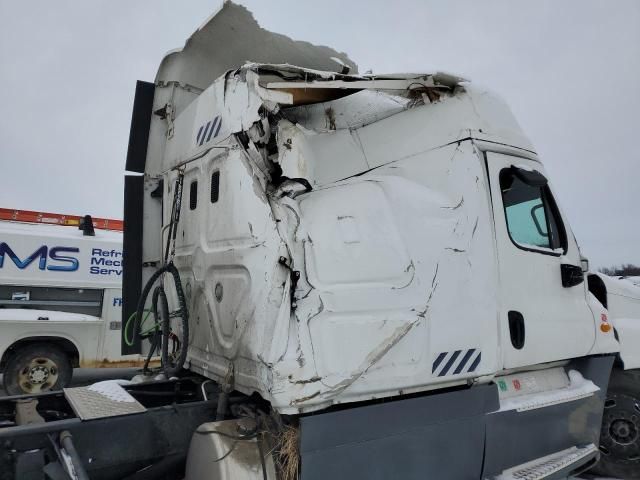 2014 Freightliner Cascadia 125