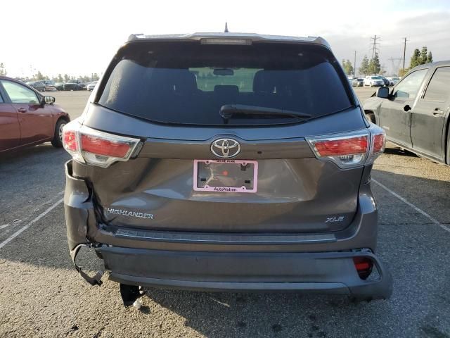 2016 Toyota Highlander XLE