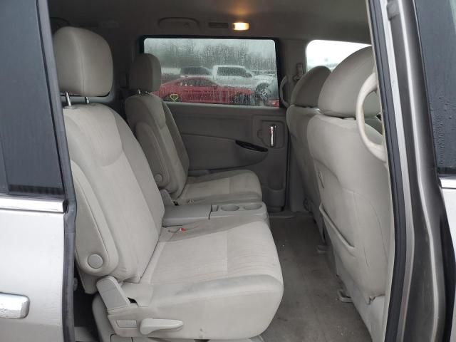 2012 Nissan Quest S