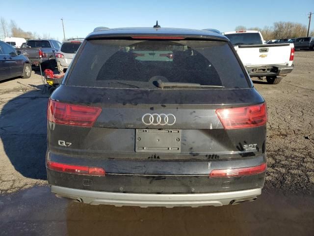 2018 Audi Q7 Premium Plus