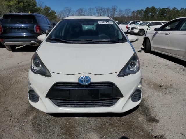 2016 Toyota Prius C