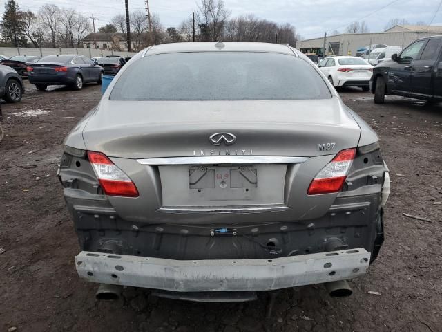 2013 Infiniti M37