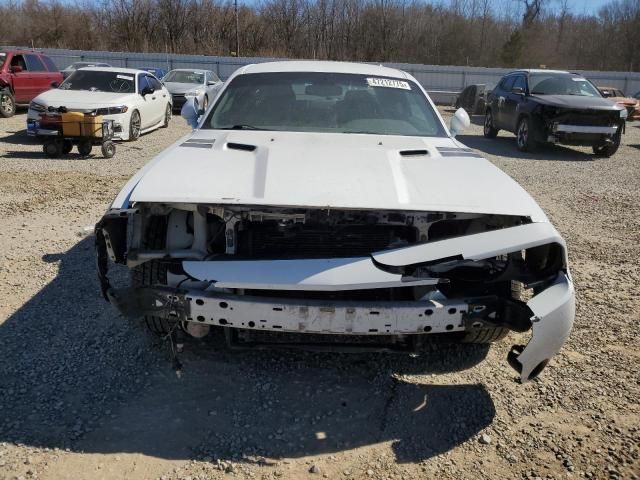 2013 Dodge Challenger SXT