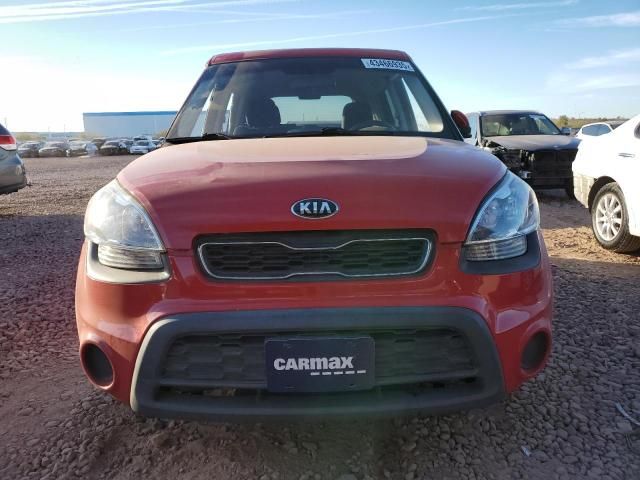 2013 KIA Soul +