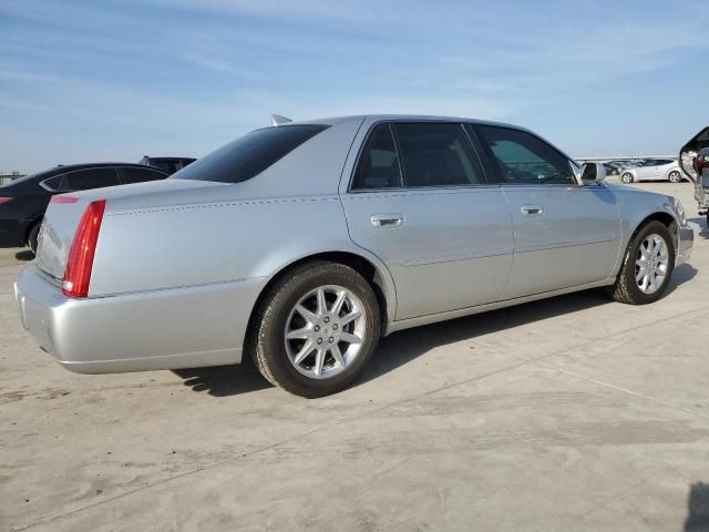 2010 Cadillac DTS Luxury Collection