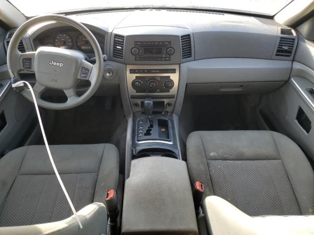 2005 Jeep Grand Cherokee Laredo