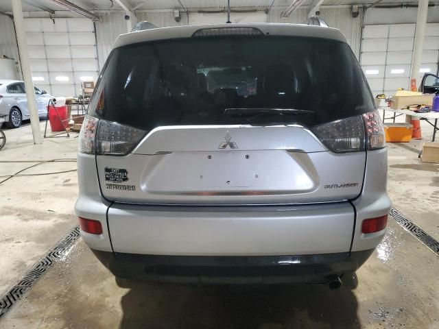 2011 Mitsubishi Outlander SE