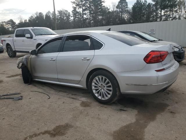 2016 Volkswagen Passat SE