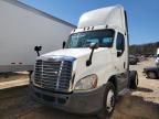 2015 Freightliner Cascadia 125