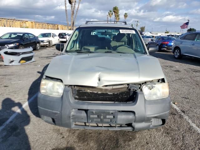 2004 Ford Escape XLS