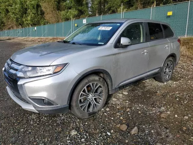 2018 Mitsubishi Outlander SE