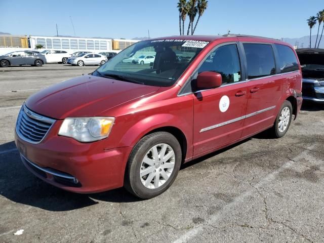 2014 Chrysler Town & Country Touring