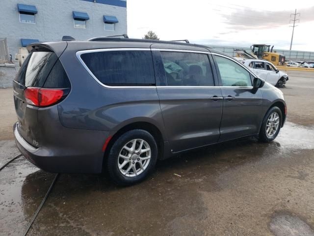 2020 Chrysler Voyager LXI