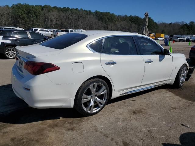 2015 Infiniti Q70 3.7