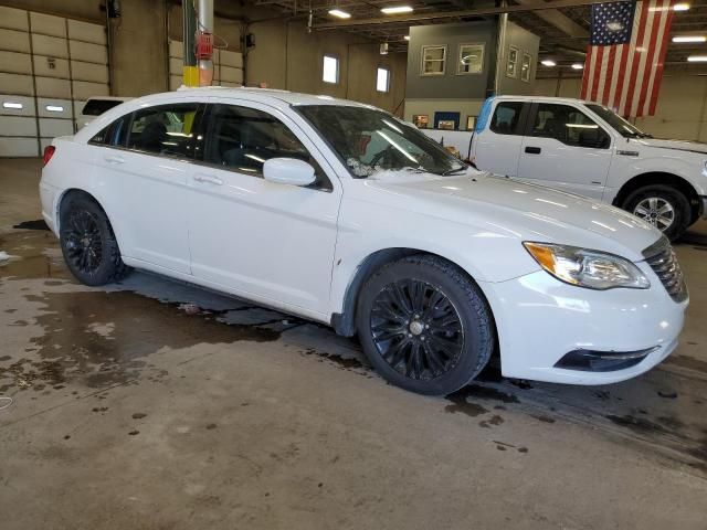 2013 Chrysler 200 LX