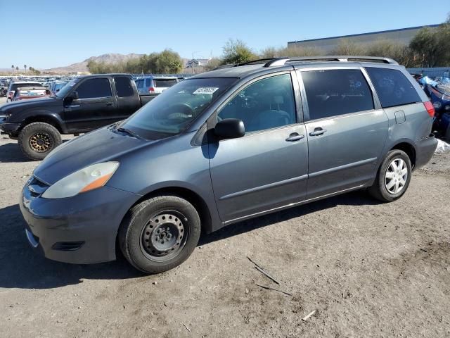 2010 Toyota Sienna CE