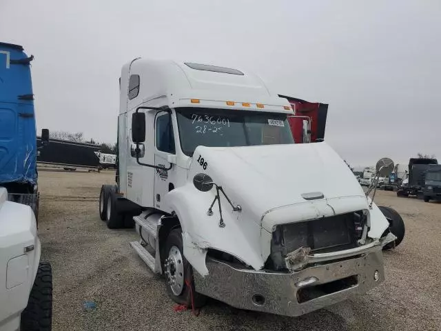 2002 Freightliner Conventional Columbia