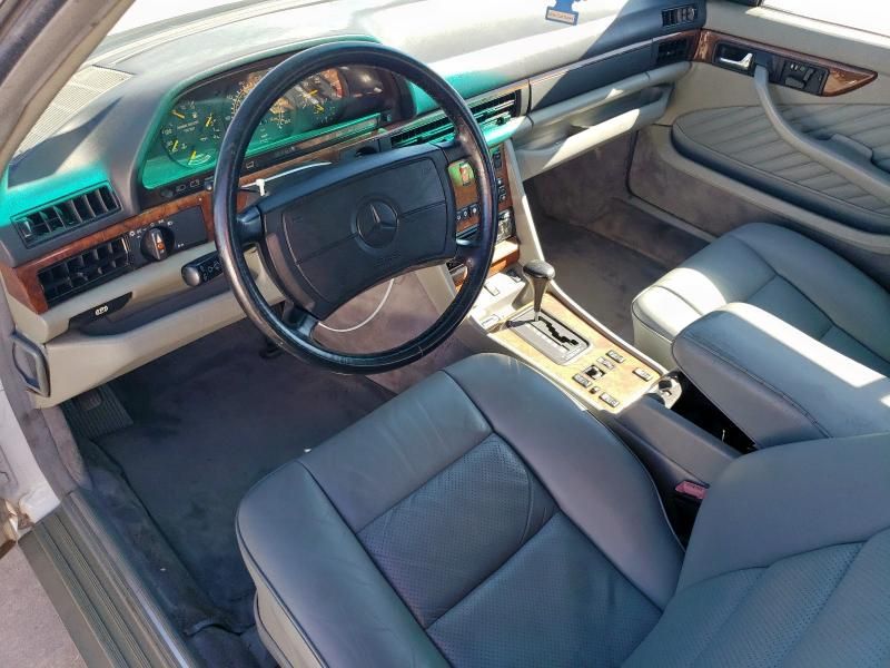 1990 Mercedes-Benz 560 SEC