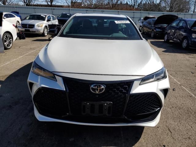 2019 Toyota Avalon XLE