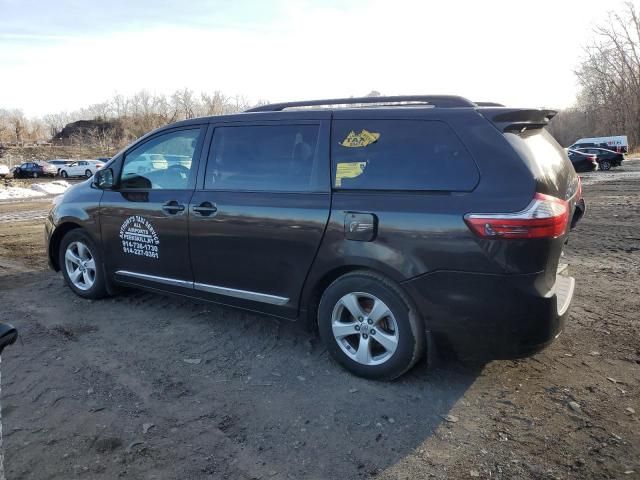 2015 Toyota Sienna LE