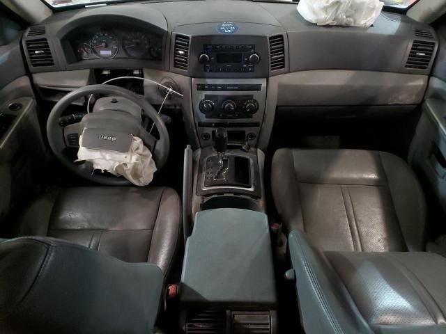 2006 Jeep Grand Cherokee Laredo